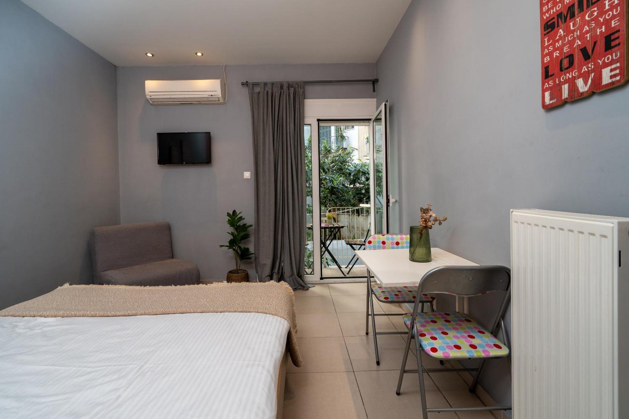 Ideally Located Apartment In Central Atina Dış mekan fotoğraf